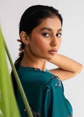 A woman wearing Luna silk gown – elegant women’s nightgown by LaRosa