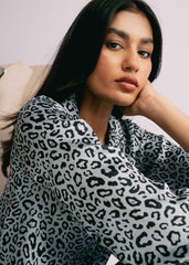 A model in Everly silk pajama set – lightweight summer nightwear by LaRosa